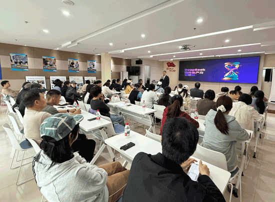 柯橋成校 社區(qū)干部擁抱AI，賦能社區(qū)治理智能化